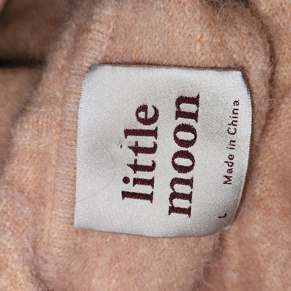 Little Moon Pink Knit Hoodie - Picture 8 of 9